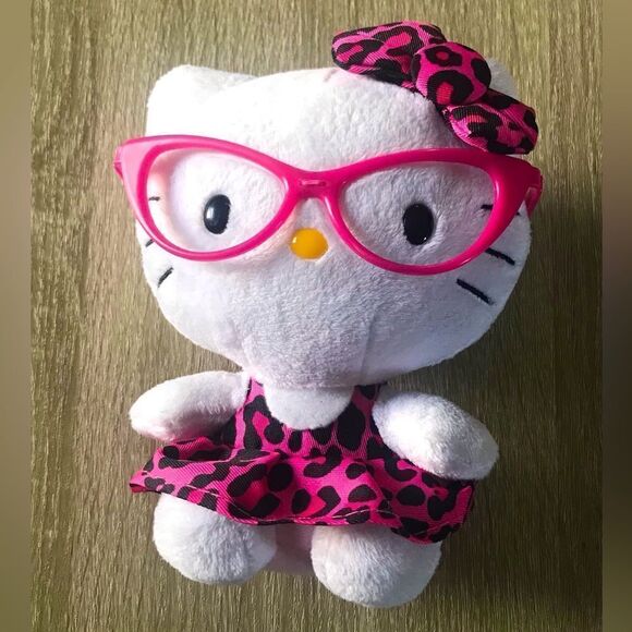 TY BEANIE BABIES “Hello Kitty” Fashionista - Picture 1 of 3